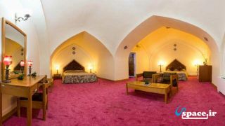 اتاق هتل کاروانسرای لاله بیستون- کرمانشاه
